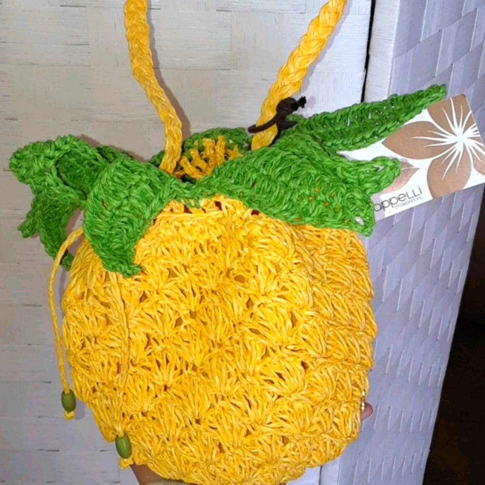 Capelli Straw Pineapple Crochet Purse